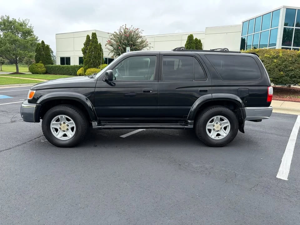 2002 Toyota 4Runner 3rd Gen - Image 3 of 17