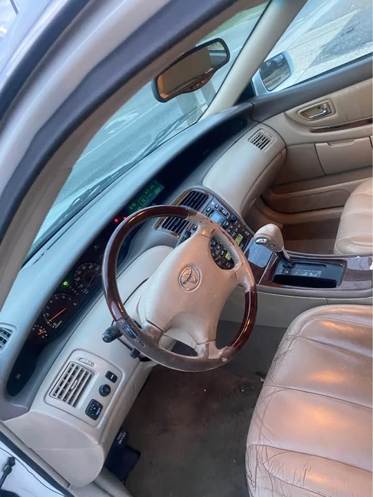 2002 Toyota Avalon 2nd Gen - Image 7 of 7