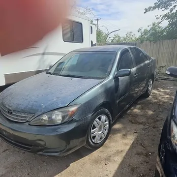 2002 Toyota Camry CE Sedan 4D