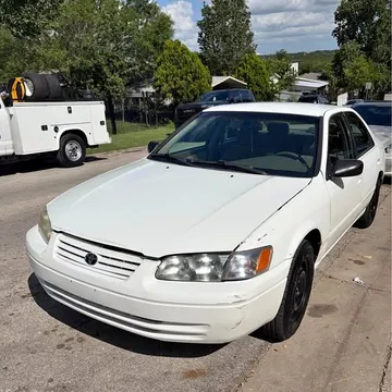 2002 Toyota Camry CE Sedan 4D