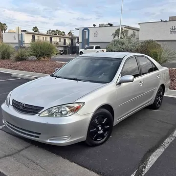 2002 Toyota Camry DX Sedan 4D