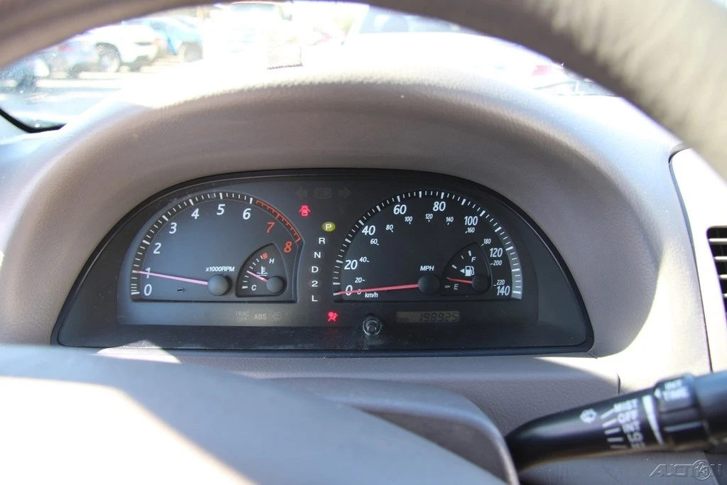 2002 Toyota Camry 5th Gen - Image 13 of 21