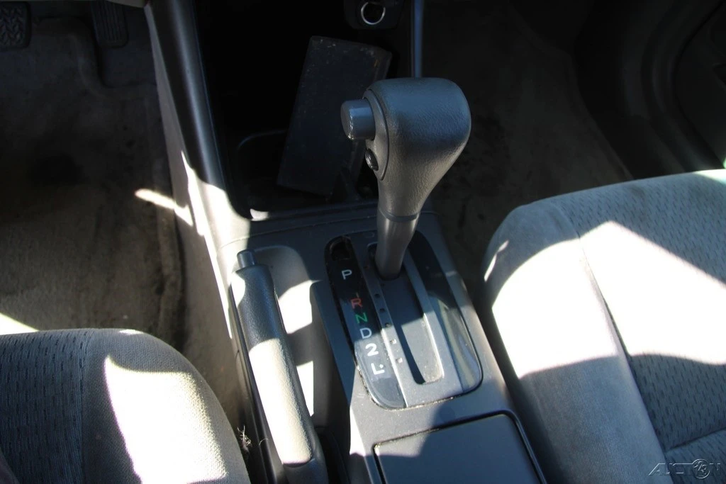 2002 Toyota Camry 5th Gen - Image 16 of 21