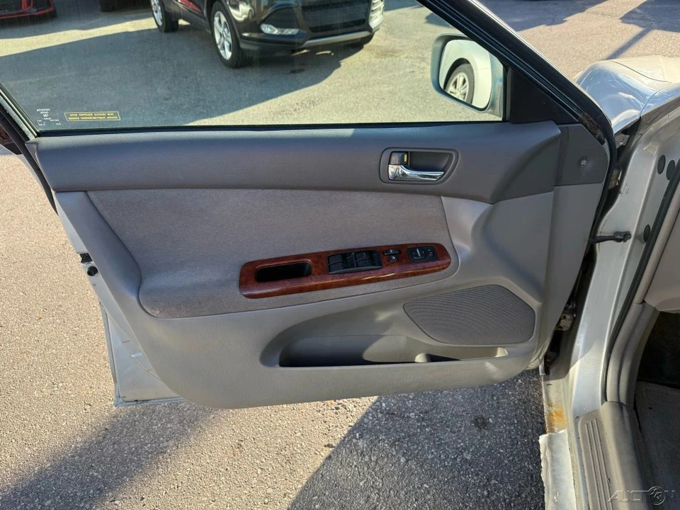 2002 Toyota Camry 5th Gen - Image 17 of 21