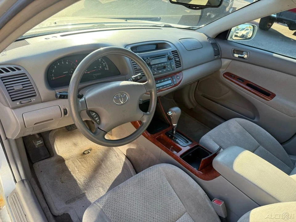 2002 Toyota Camry 5th Gen - Image 16 of 21