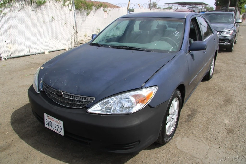 2002 Toyota Camry 5th Gen - Image 2 of 21
