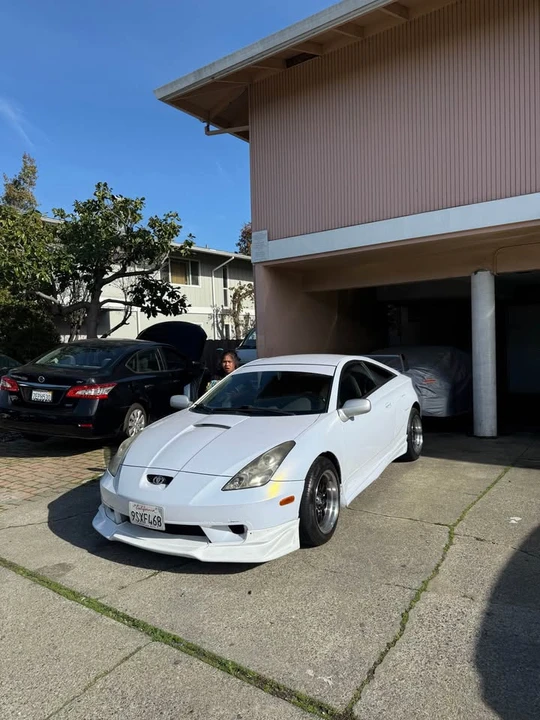 2002 Toyota Celica 7th Gen - Image 2 of 3
