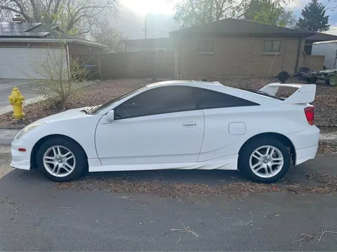 2002 Toyota Celica GT Hatchback 2D