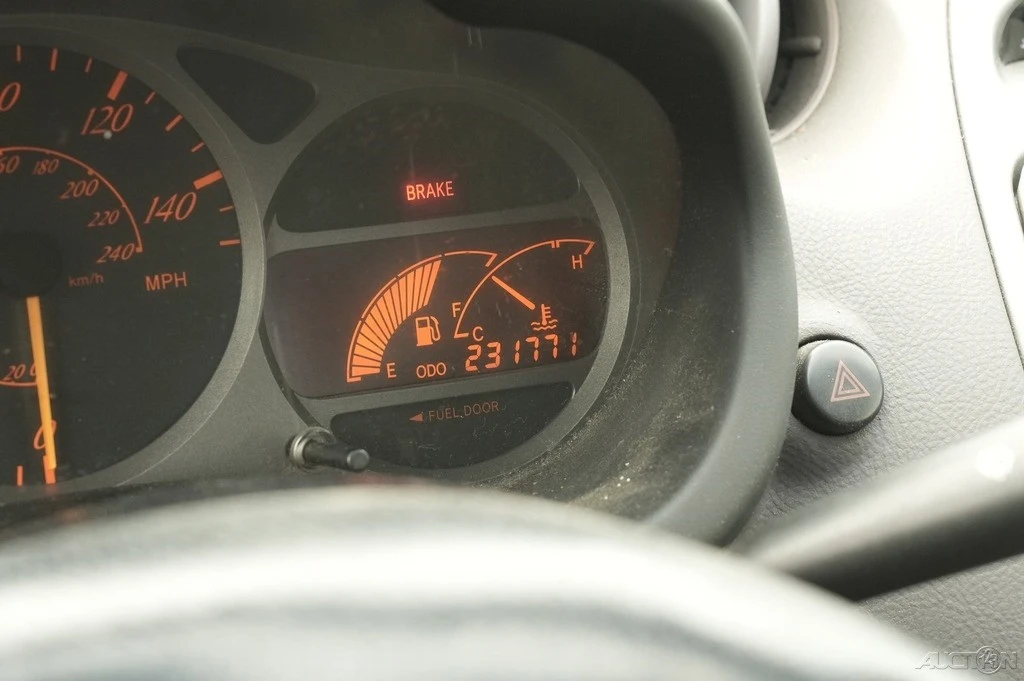2002 Toyota Celica 7th Gen - Image 12 of 21