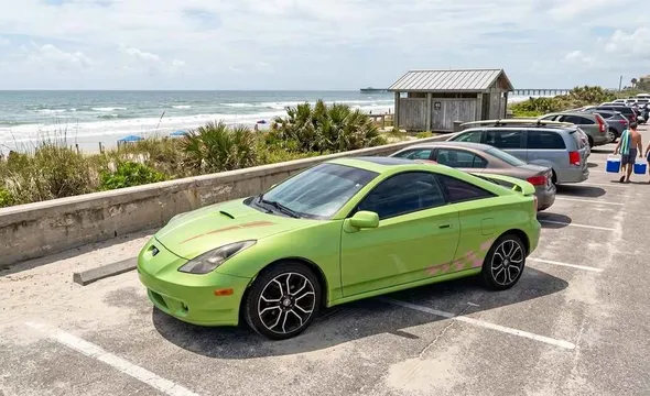 2002 Toyota Celica GT Liftback Hatchback Coupe 2D