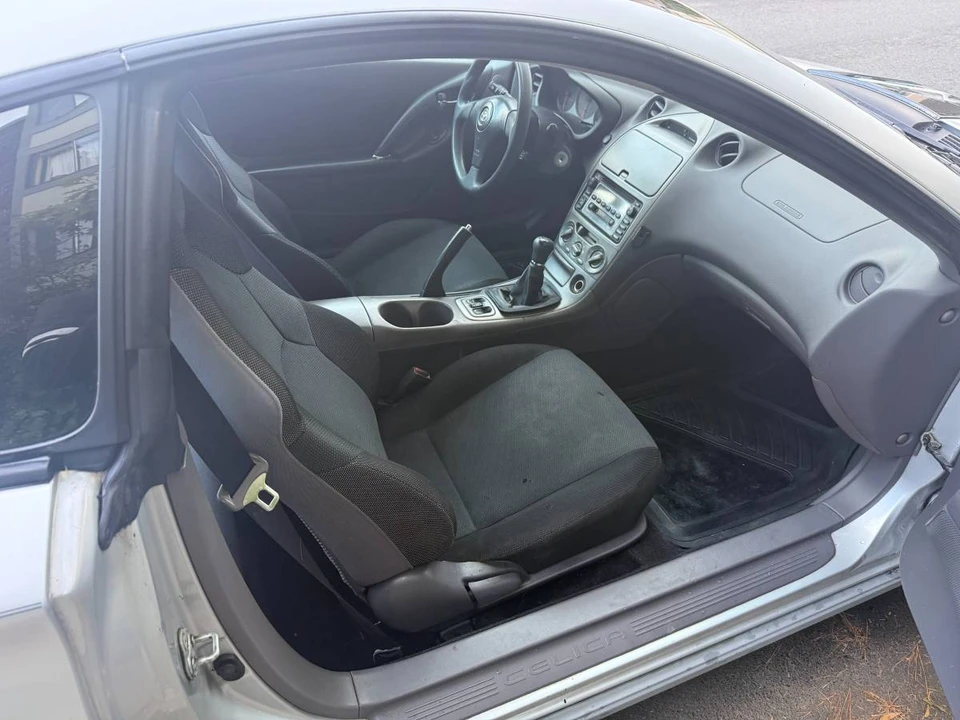2002 Toyota Celica 7th Gen - Image 9 of 12