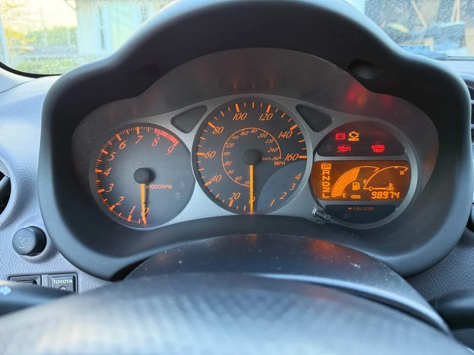 2002 Toyota Celica 7th Gen - Image 8 of 11