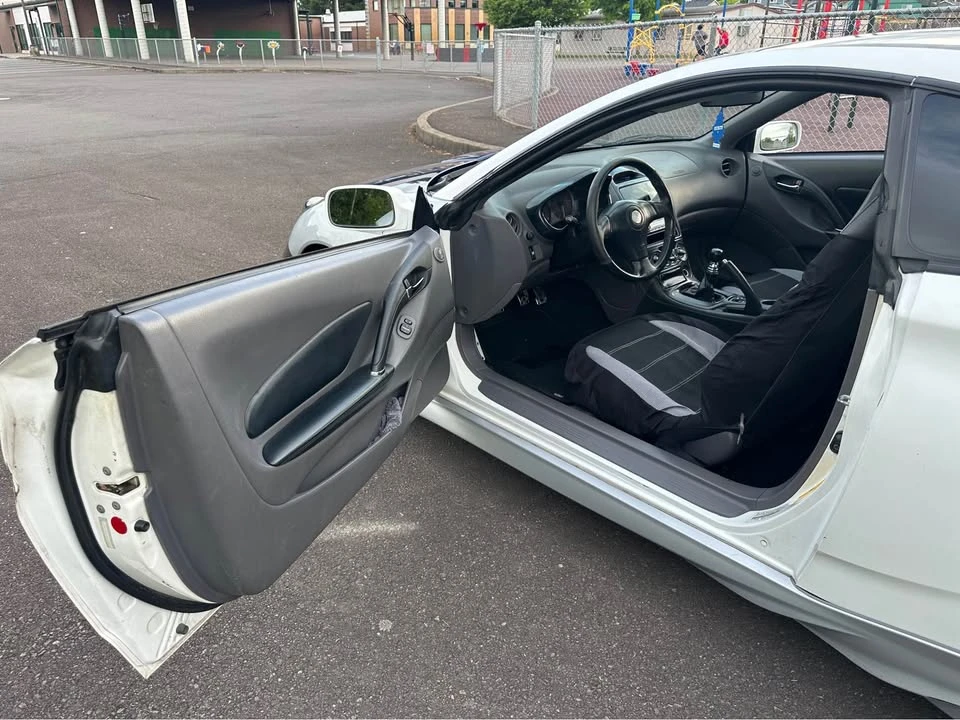 2002 Toyota Celica 7th Gen - Image 4 of 12