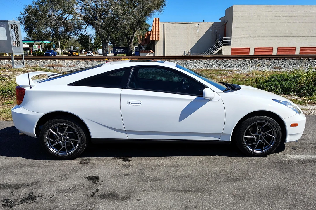2002 Toyota Celica 7th Gen - Image 3 of 31