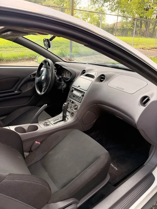 2002 Toyota Celica 7th Gen - Image 9 of 15