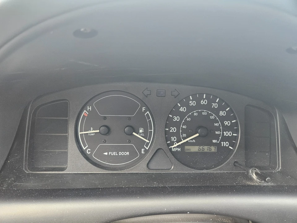 2002 Toyota Corolla 8th Gen - Image 7 of 9