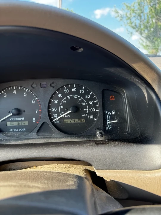 2002 Toyota Corolla 8th Gen - Image 7 of 12