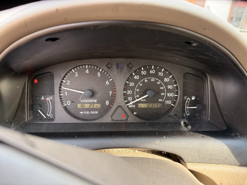 2002 Toyota Corolla 9th Gen - Image 3 of 4