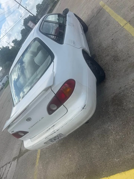 2002 Toyota Corolla 9th Gen - Image 4 of 8
