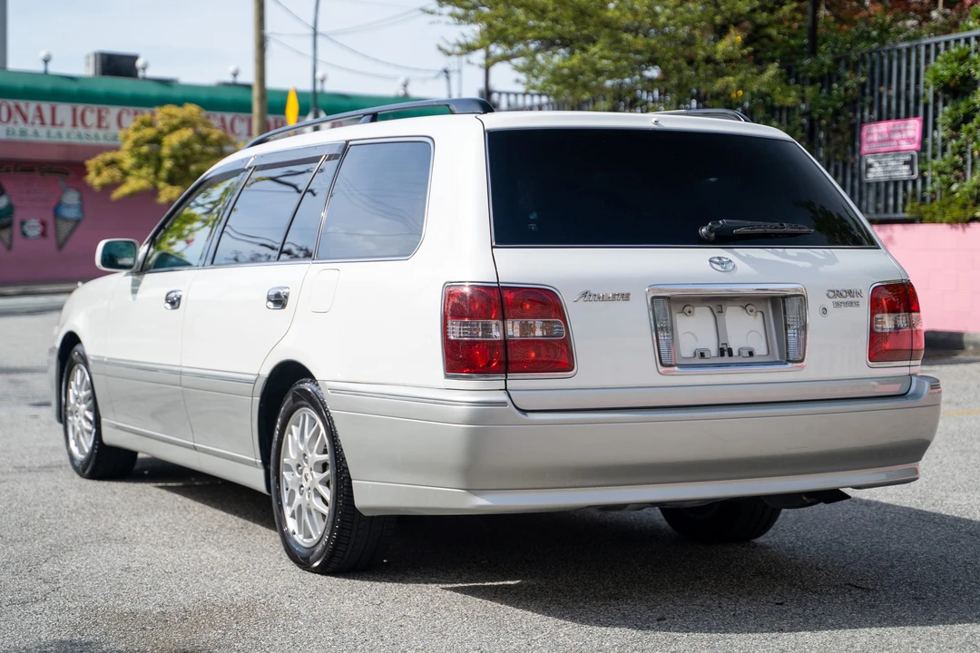 2002 Toyota Crown 11th Gen - Image 11 of 31