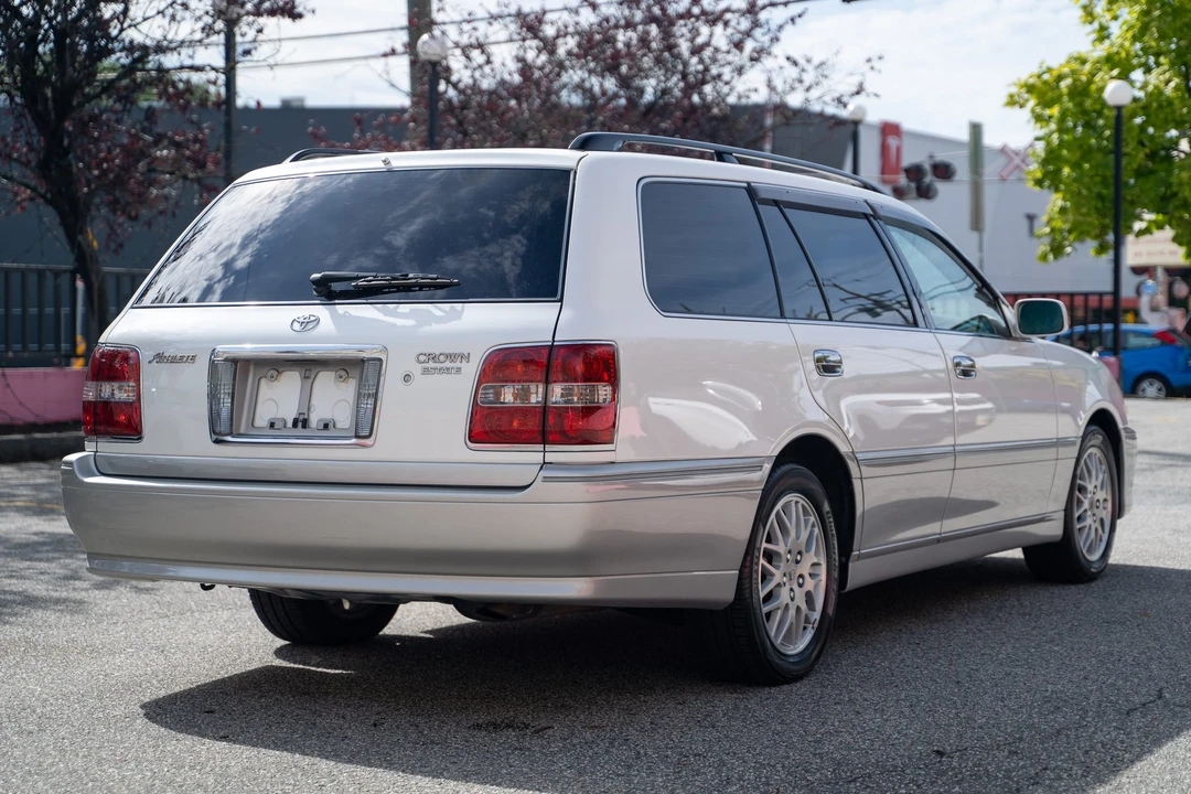 2002 Toyota Crown 11th Gen - Image 19 of 31