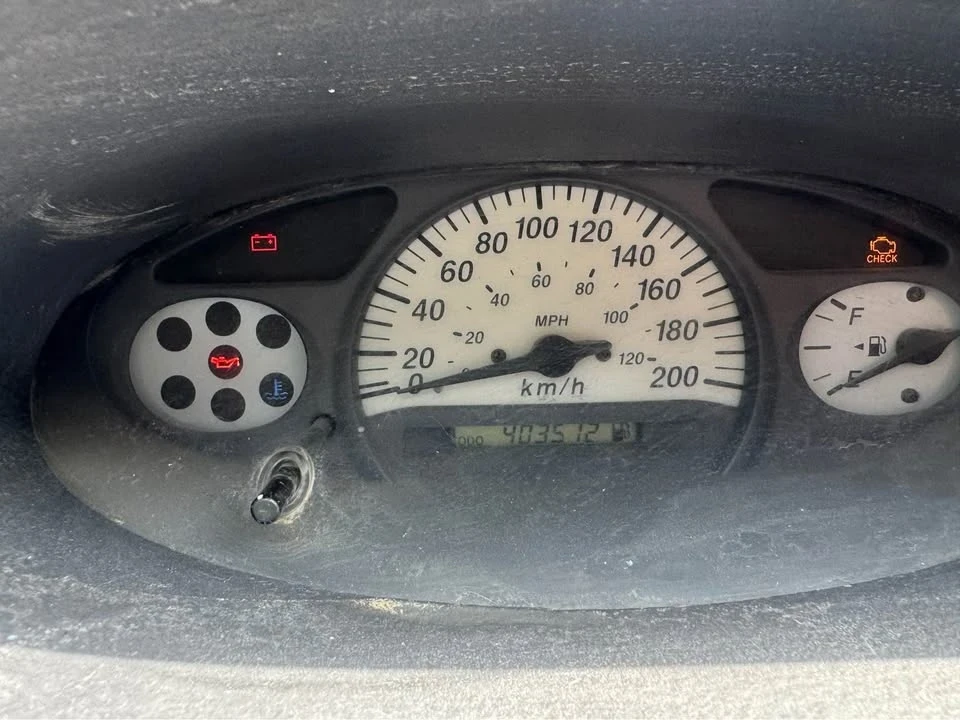 2002 Toyota Echo - Image 10 of 10