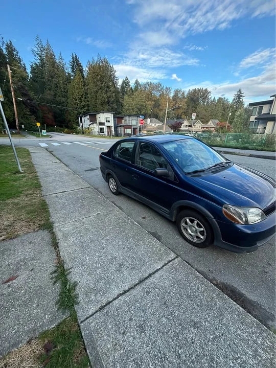 2002 Toyota Echo - Image 4 of 4
