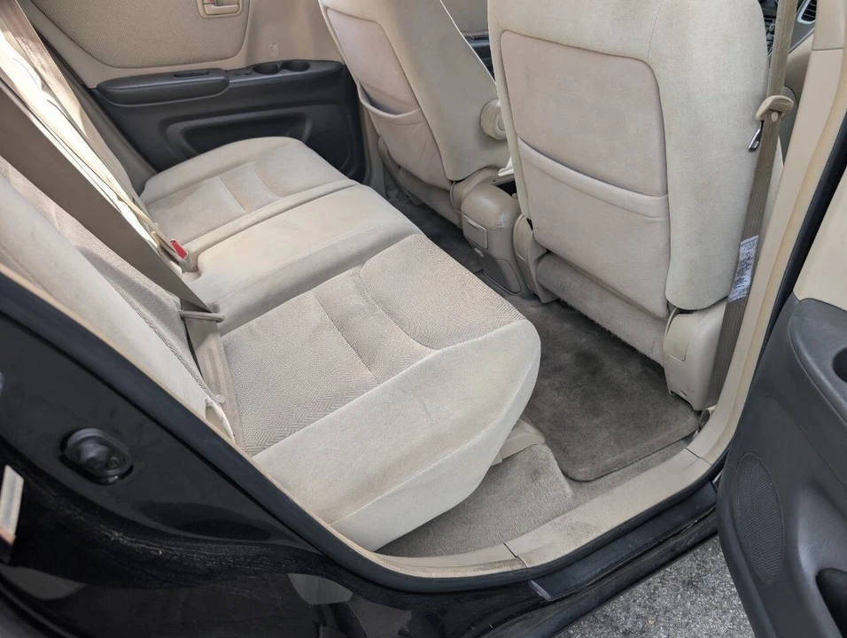 2002 Toyota Highlander - Image 14 of 16