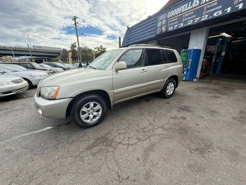 2002 Toyota Highlander - Image 6 of 12