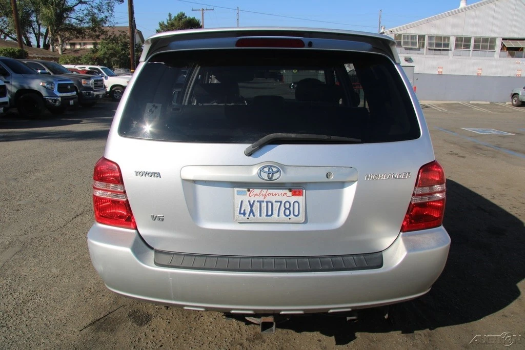 2002 Toyota Highlander - Image 5 of 21