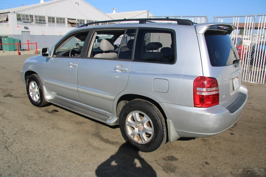 2002 Toyota Highlander - Image 4 of 21