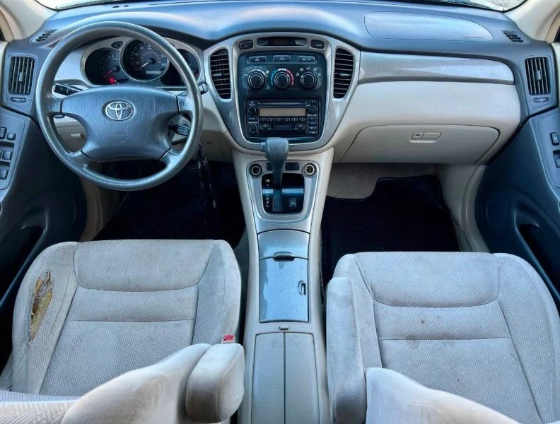 2002 Toyota Highlander - Image 5 of 12