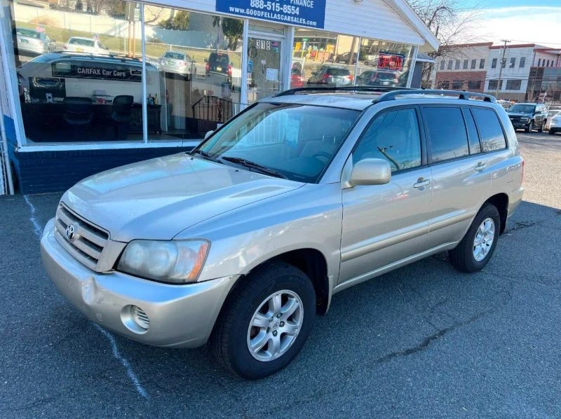 2002 Toyota Highlander - Image 2 of 12