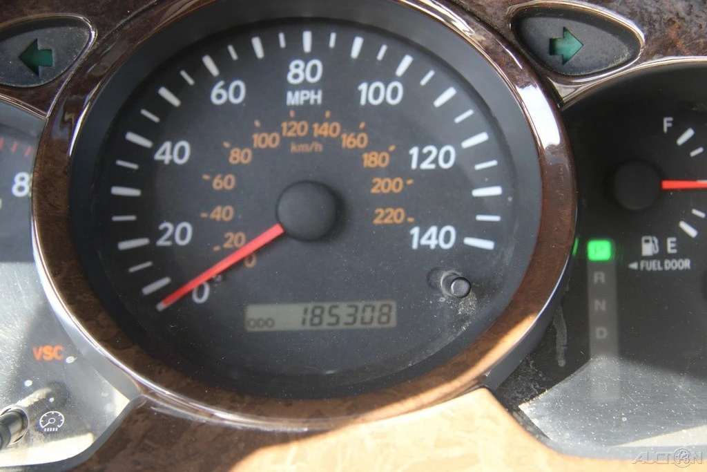 2002 Toyota Highlander - Image 16 of 21