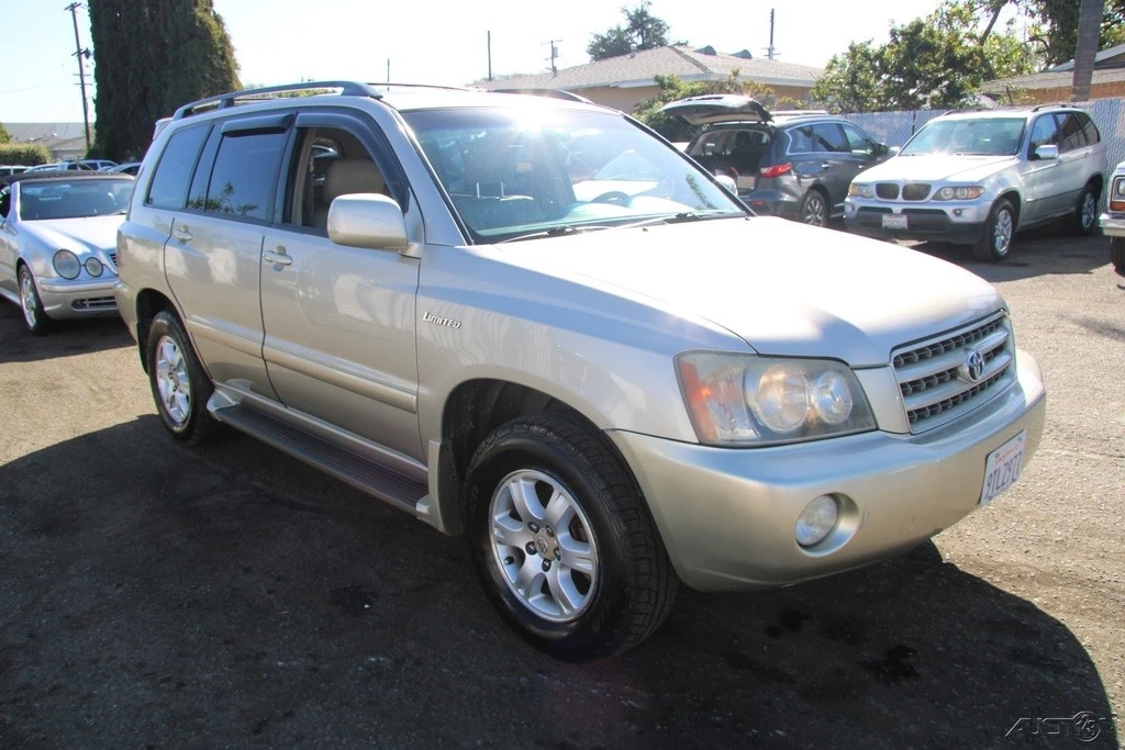 2002 Toyota Highlander - Image 8 of 21