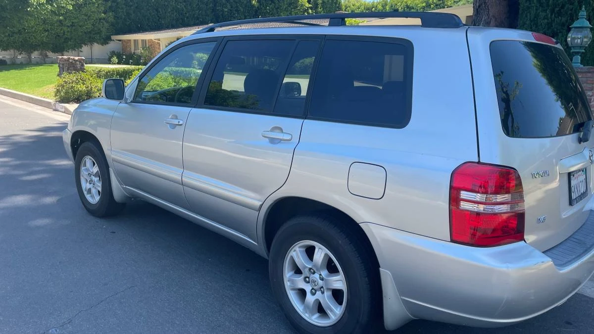 2002 Toyota Highlander - Image 6 of 13