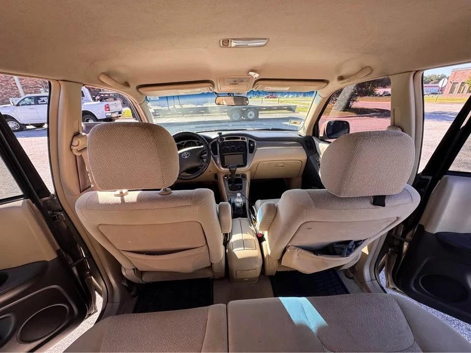 2002 Toyota Highlander - Image 6 of 20