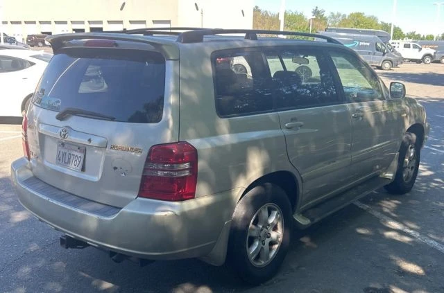 2002 Toyota Highlander - Image 5 of 9