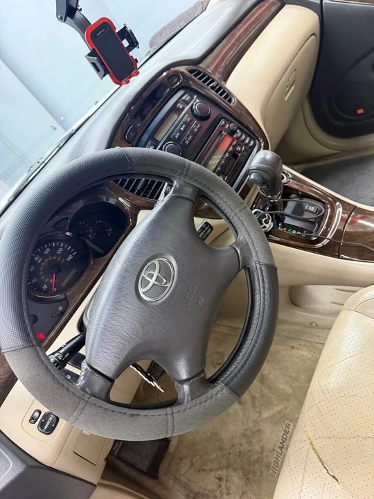 2002 Toyota Highlander - Image 13 of 13