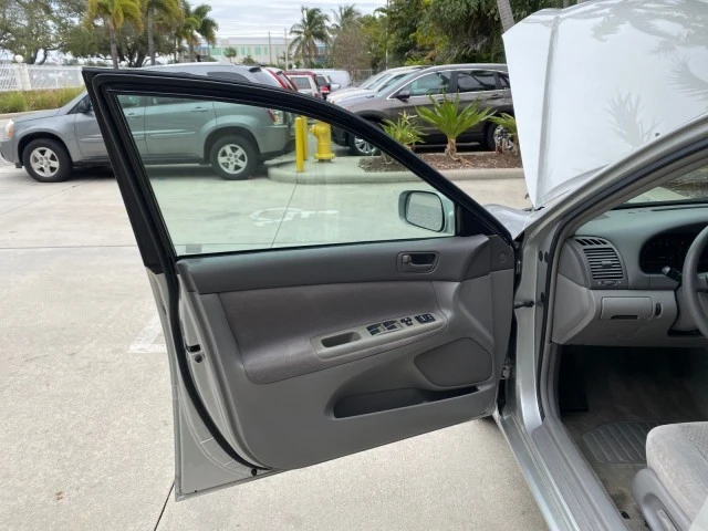 2002 Toyota Camry 5th Gen - Image 10 of 21