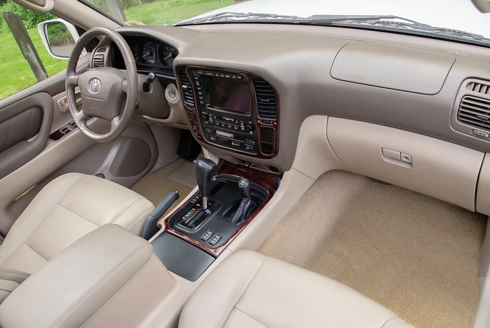 2002 Toyota J100 Land Cruiser - Image 15 of 19