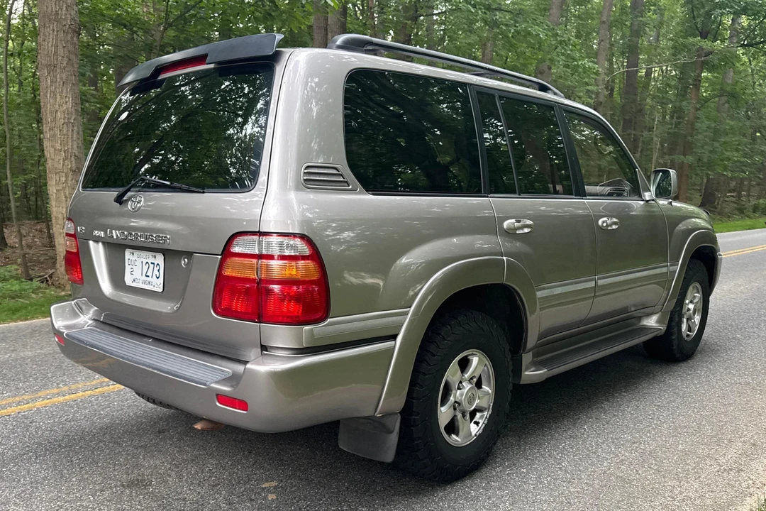 2002 Toyota J100 Land Cruiser - Image 4 of 31