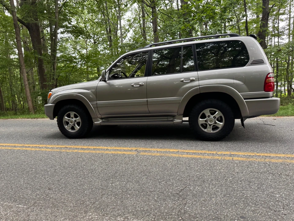 2002 Toyota J100 Land Cruiser - Image 25 of 31