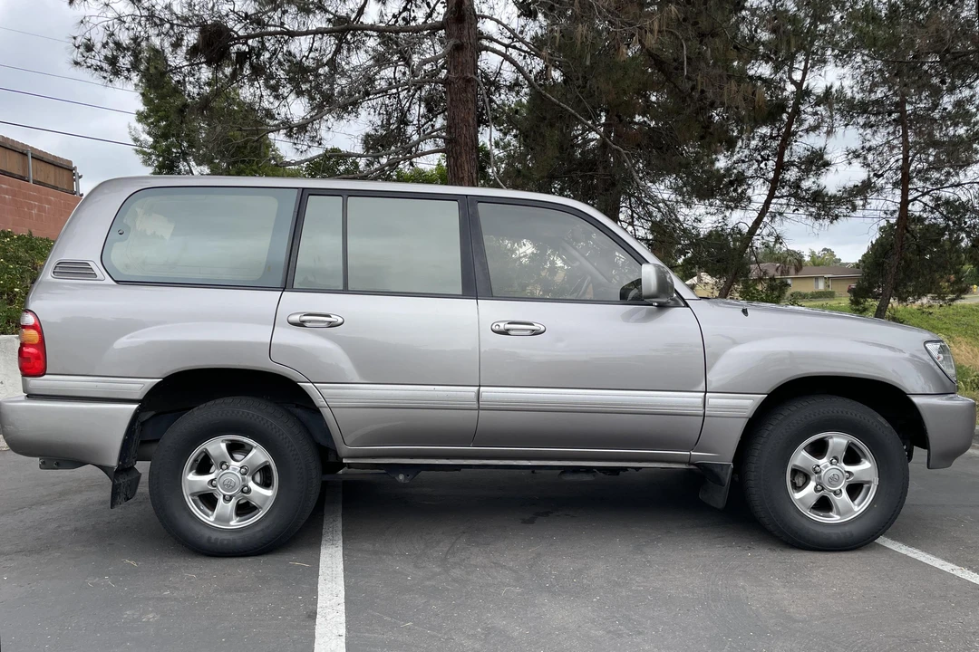 2002 Toyota J70 Land Cruiser - Image 3 of 31