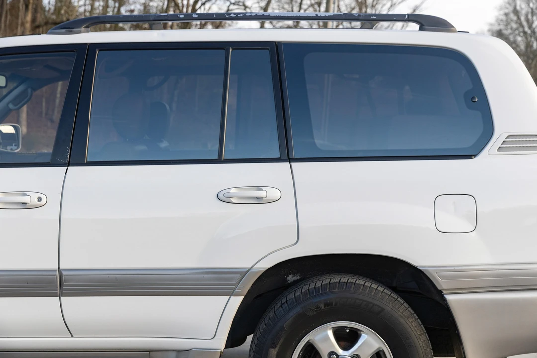 2002 Toyota J100 Land Cruiser - Image 30 of 31