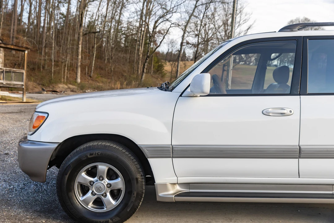 2002 Toyota J100 Land Cruiser - Image 18 of 31