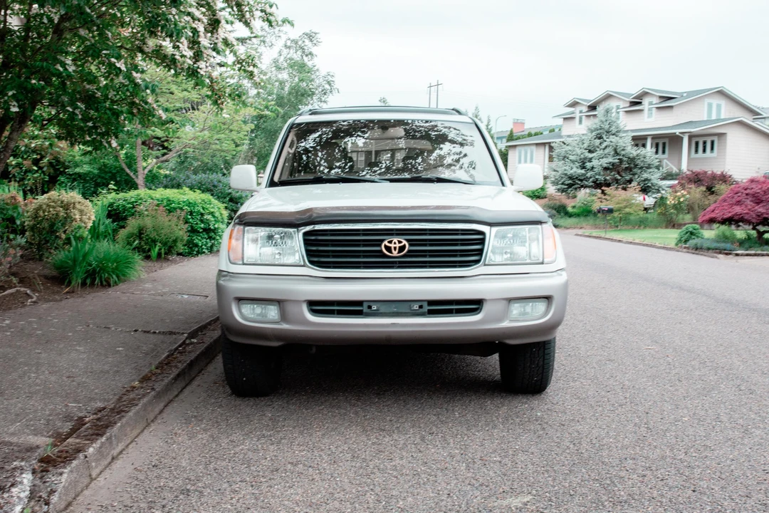 2002 Toyota J100 Land Cruiser - Image 7 of 31