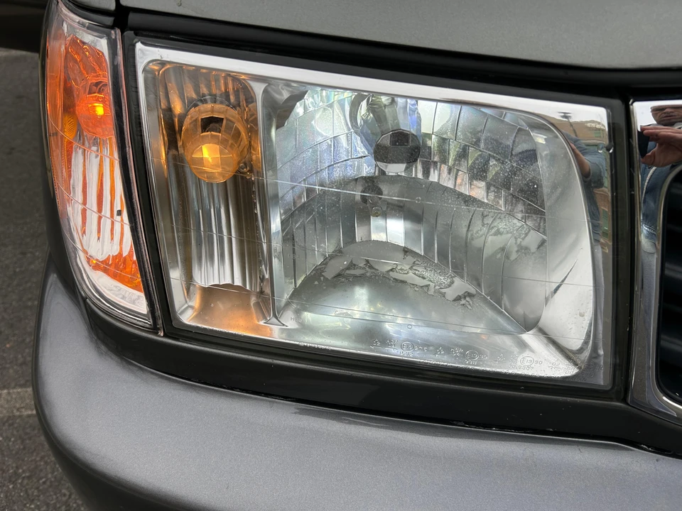2002 Toyota J100 Land Cruiser - Image 16 of 31