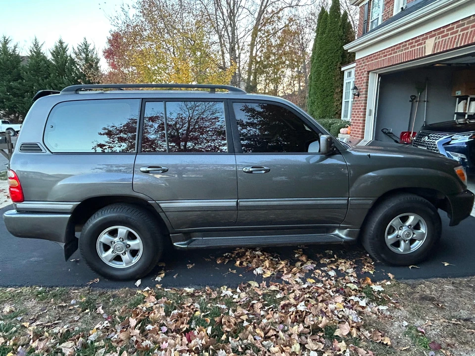 2002 Toyota J100 Land Cruiser - Image 11 of 31