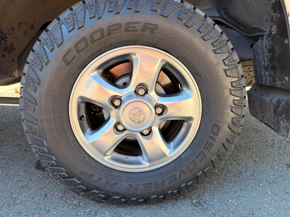 2002 Toyota J100 Land Cruiser - Image 23 of 31